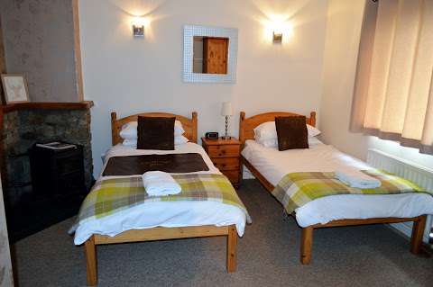 Carn Mhor Bed And Breakfast photo